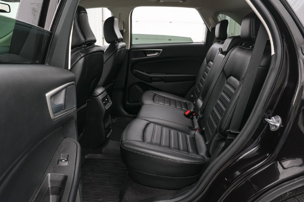 Certified 2024 Ford Edge SEL w/ Convenience Package AWD/4WD image 18