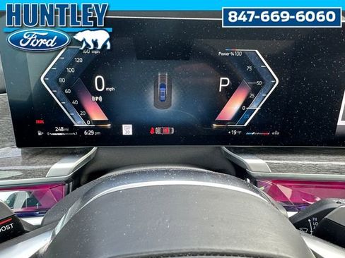 Used 2024 BMW 740i xDrive image 26