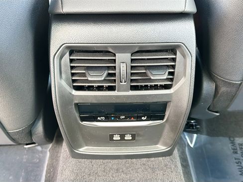 New 2026 BMW 330i Sedan w/ M Sport Package image 20