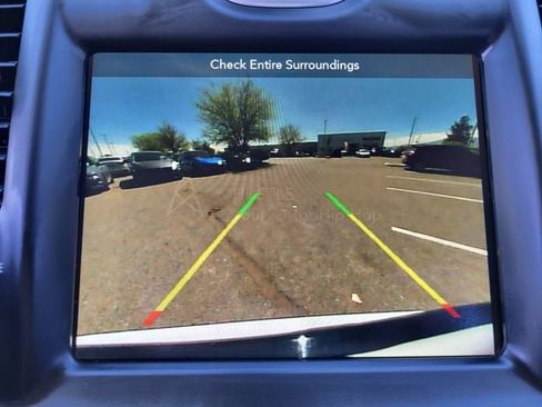 Used 2019 Chrysler 300 Touring w/ Sport Appearance Package image 12