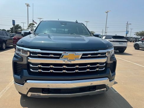 Used 2024 Chevrolet Silverado 1500 LTZ w/ Technology Package AWD/4WD image 2