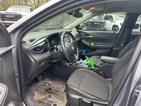Used 2021 Buick Encore GX Preferred w/ Sport Touring Package AWD/4WD image 4