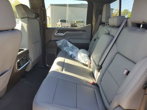 New 2026 GMC Sierra 1500 SLT w/ SLT Premium Plus Package AWD/4WD image 13
