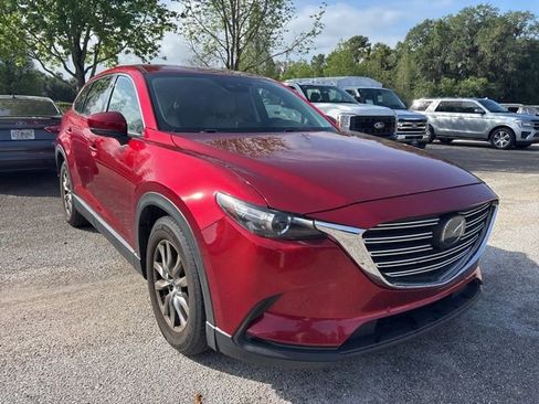 Used 2019 MAZDA CX-9 Touring w/ Touring Premium Package image 3