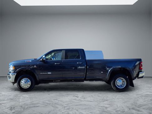 Used 2022 RAM 3500 Limited image 5
