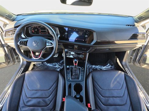 Used 2023 Volkswagen Jetta GLI Autobahn image 16