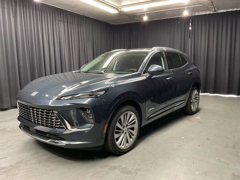 New 2026 Buick Envision Avenir AWD/4WD image 2