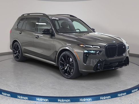 Used 2026 BMW X7 M60i w/ Executive Package AWD/4WD image 4