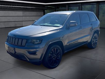 Used 2018 Jeep Grand Cherokee Altitude