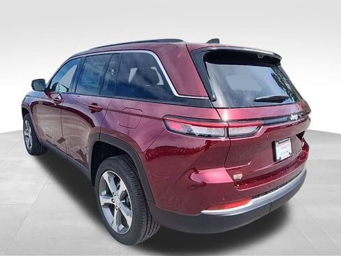 New 2026 Jeep Grand Cherokee Limited RWD image 22