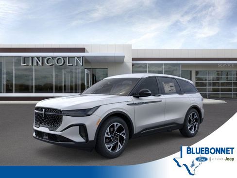 New 2025 Lincoln Nautilus Premier w/ Jet Appearance Package image 1