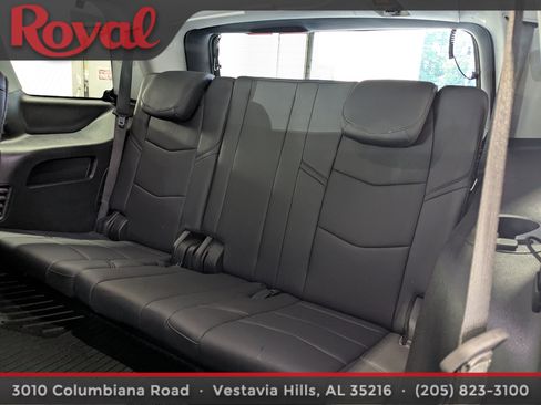 Used 2020 Cadillac Escalade Luxury RWD image 19