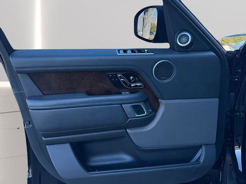 Used 2022 Land Rover Range Rover P525 Westminster Edition image 15