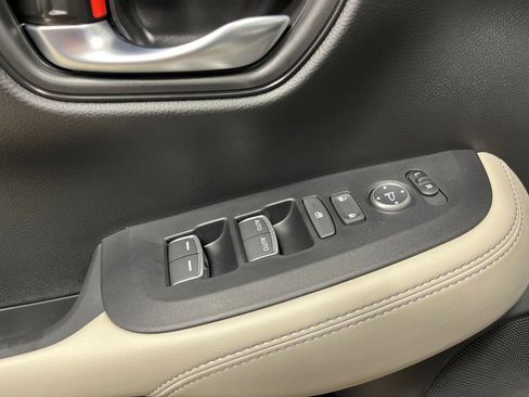 New 2026 Honda HR-V EX-L image 15