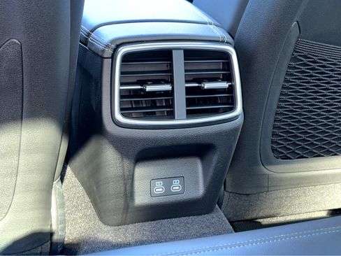 New 2026 Genesis G70 2.5T image 21