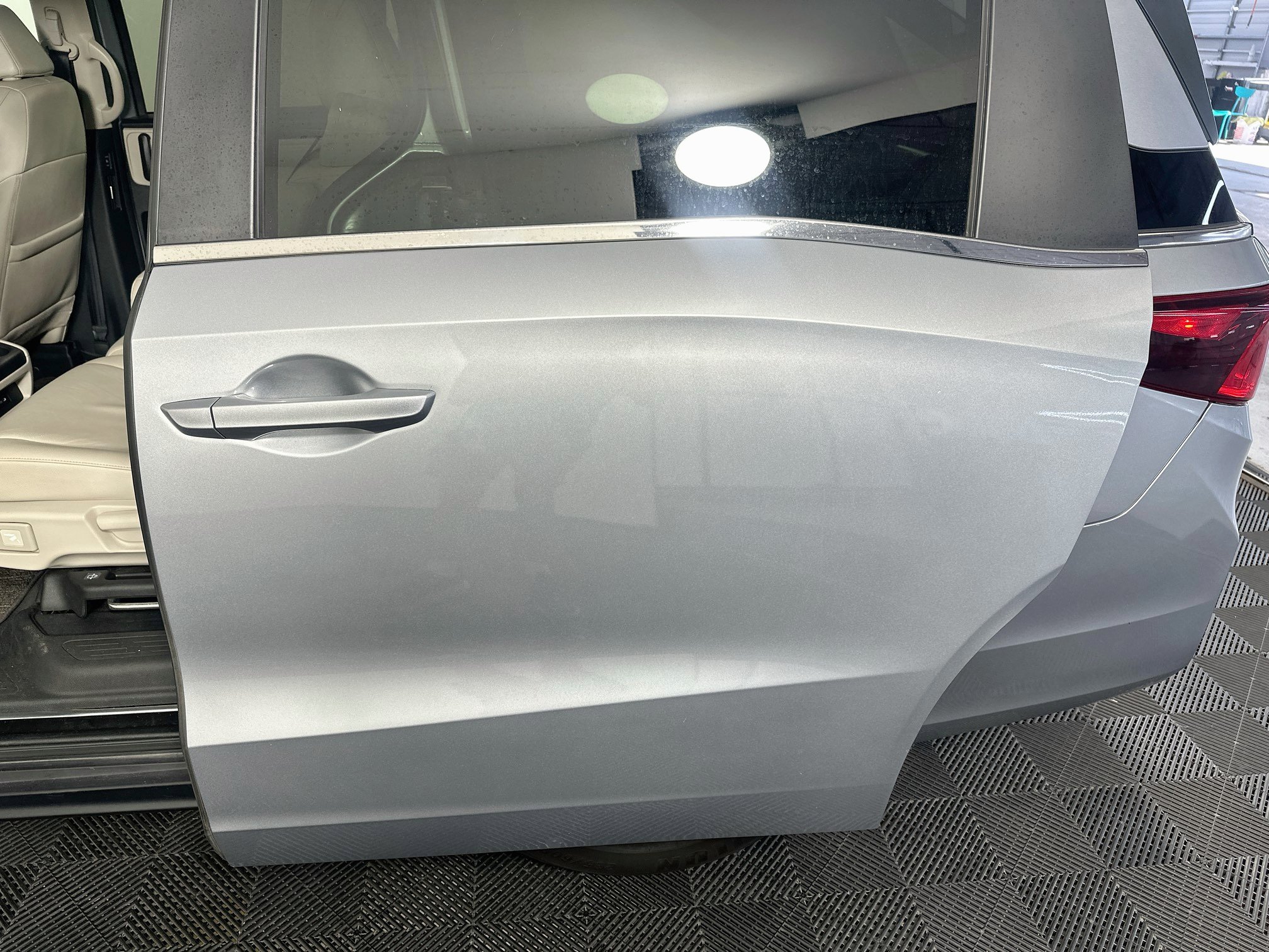 Used 2025 Honda Odyssey EX-L image 25