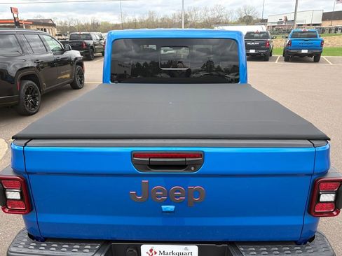New 2026 Jeep Gladiator Rubicon AWD/4WD image 5