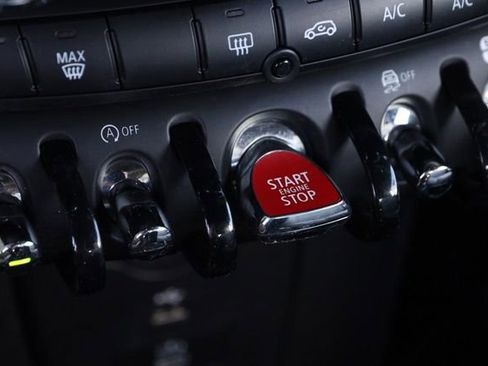 Used 2023 MINI Cooper S image 18