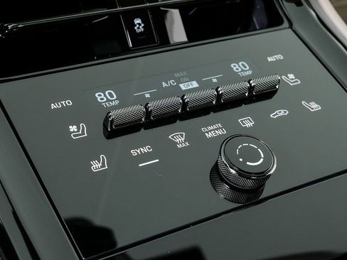 New 2026 Porsche Panamera 4 image 18