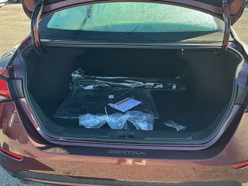 New 2025 Nissan Sentra SV image 6