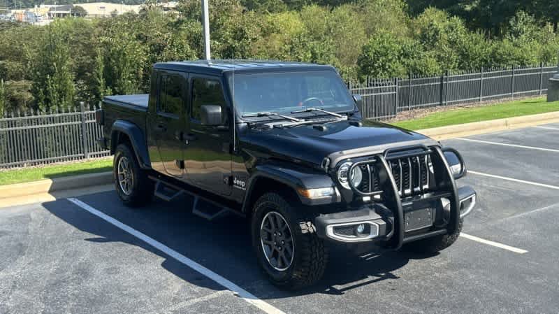 Used 2020 Jeep Gladiator Overland AWD/4WD image 5