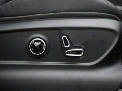 New 2025 Maserati Grecale Modena AWD/4WD image 40