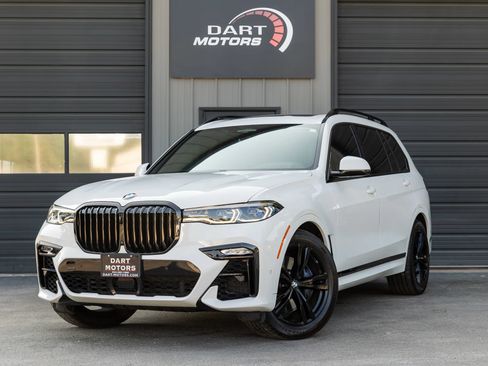 Used 2020 BMW X7 M50i AWD/4WD image 3