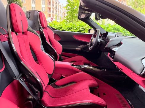 Used 2024 Ferrari SF90 Spider AWD/4WD image 20