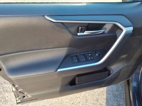 New 2025 Toyota RAV4 XLE image 9
