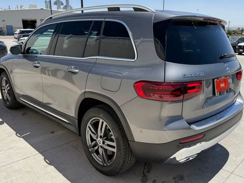 Used 2026 Mercedes-Benz GLB 250 image 7