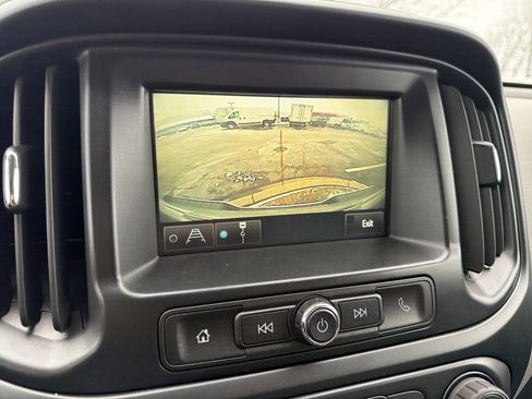 Used 2018 Chevrolet Colorado W/T w/ WT Convenience Package image 19