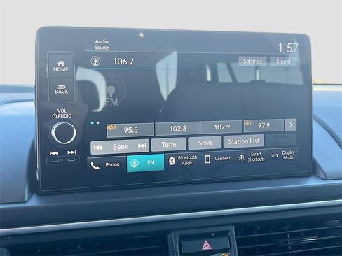 Used 2025 Honda Pilot EX-L image 14