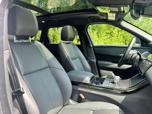 Certified 2026 Land Rover Range Rover Velar Dynamic SE AWD/4WD image 18