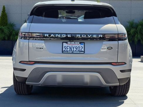Used 2020 Land Rover Range Rover Evoque S image 3