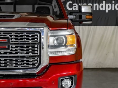 Used 2018 GMC Sierra 3500 Denali w/ Duramax Plus Package image 40