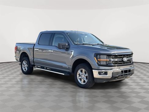 Certified 2024 Ford F150 XLT w/ Mobile Office Package AWD/4WD image 5