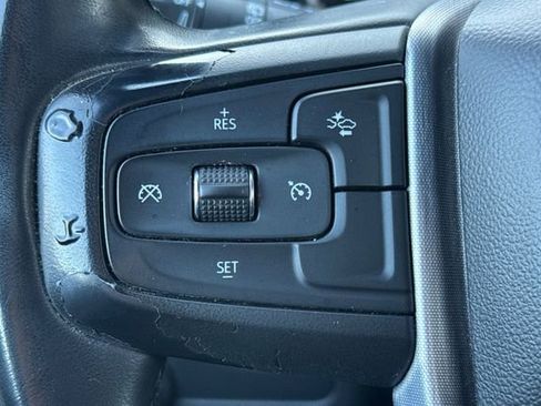 Used 2023 GMC Yukon SLT AWD/4WD image 38