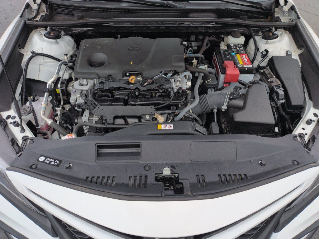 Used 2024 Toyota Camry SE w/ Cold Weather Package FWD image 22