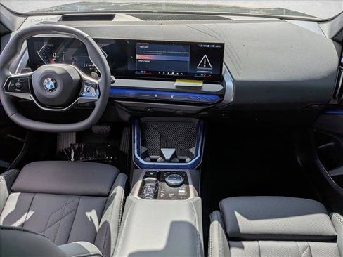 Used 2026 BMW X3 xDrive30 w/ Premium Package image 15