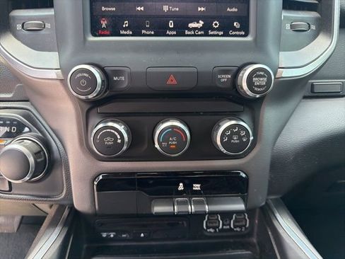 Used 2019 RAM 1500 Big Horn AWD/4WD image 27