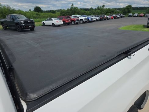 Certified 2023 Chevrolet Silverado 1500 LT AWD/4WD image 34