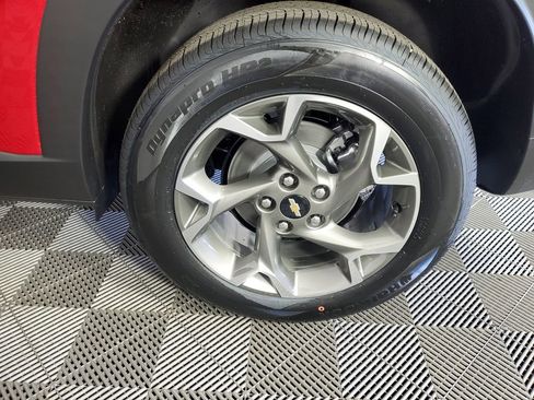 New 2026 Chevrolet Trax LT image 30