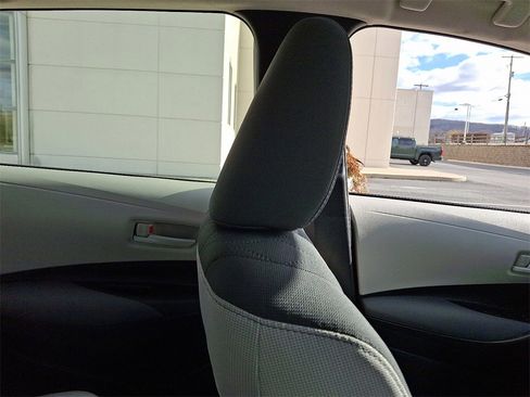 Certified 2023 Toyota Corolla LE image 13