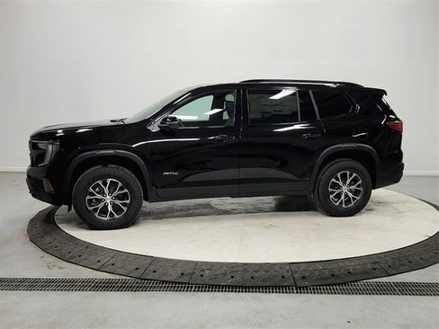 New 2026 GMC Acadia AT4 w/ Super Cruise Package image 4