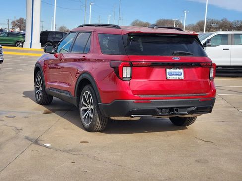 New 2026 Ford Explorer ST-Line RWD image 4