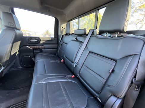 Certified 2022 GMC Sierra 3500 Denali w/ Denali Ultimate Package image 26