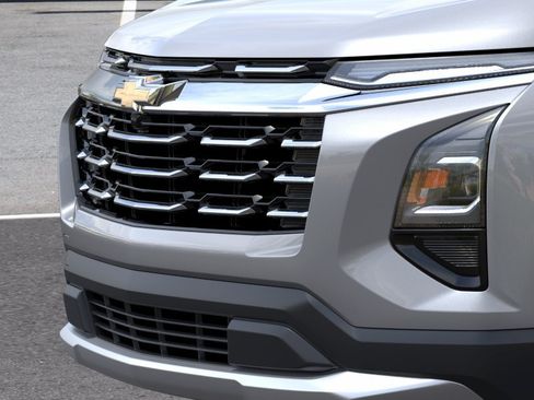 New 2027 Chevrolet Equinox LT w/ Convenience Package II AWD/4WD image 13