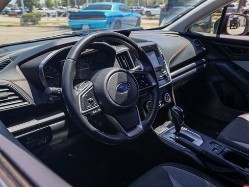 Used 2023 Subaru Crosstrek 2.0i Premium w/ Popular Package #3 AWD/4WD image 10