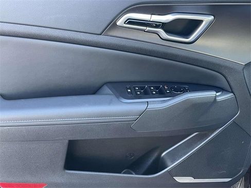Certified 2026 Kia Sportage EX image 23