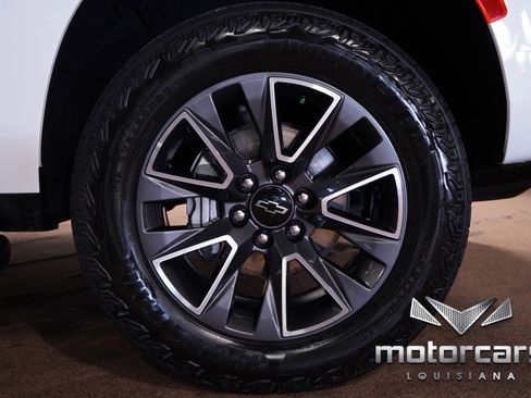 Used 2024 Chevrolet Tahoe Z71 AWD/4WD image 23